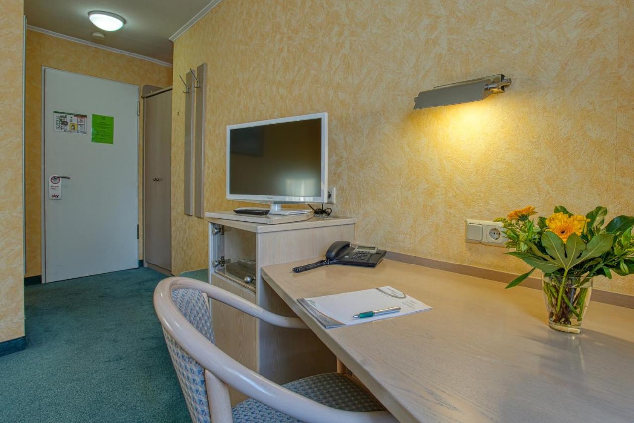 Hotel Kischers Landhaus Hannover Exterior photo